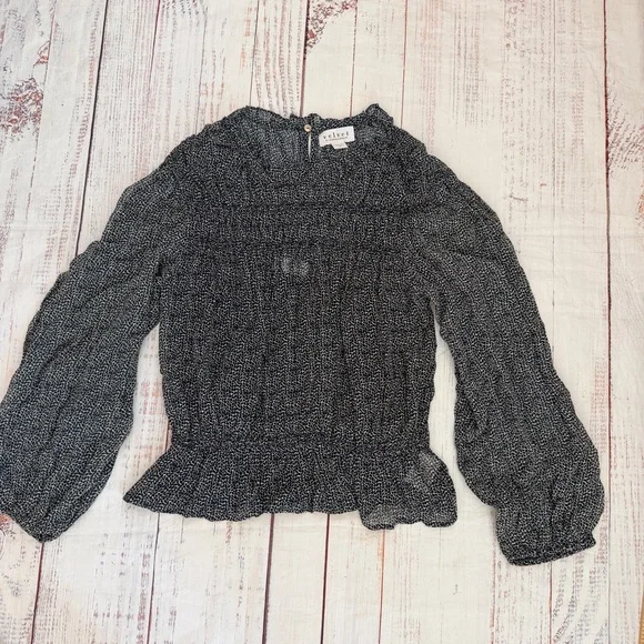 Velvet by Graham & Spencer Navy and White Blen top Size M - Picture 4 of 10